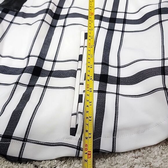 NY & CO Stylish Plaid Poncho Women sz Medium Slit Sleeves Mob Wife Housewive - Picture 5 of 11